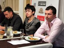 Забрать голодного младенца у горе-матери — нет оснований....