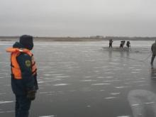 Недалеко от Набережных Челнов под лед провалились трое рыбаков