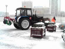 Из-за снегопада власти Набережных Челнов призвали коммунальные службы чистить дороги круглосуточно