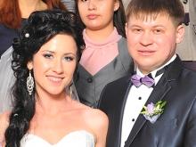 Регистратор браков из Дворца торжеств Набережных Челнов сама вышла замуж