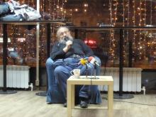 Анатолий Вассерман рассказал челнинцам о новом социализме и музыкальных стадах