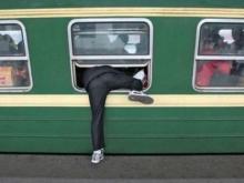 Проводница поезда 'Москва-Круглое поле' заплатит штраф в 120 тысяч рублей