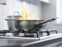 Захлопнувшаяся дверь едва не стала причиной пожара в Набережных Челнах