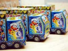 Дети работников 'КАМАЗа' получат на Новый год фуру со сладостями