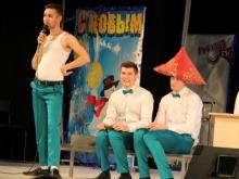 КВНщики из Набережных Челнов уступили победителям Лиги 'Республика' всего 0.298 балла