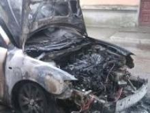 В Челнах во время движения загорелась иномарка