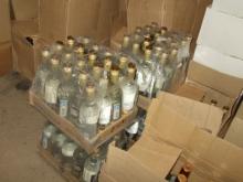 У троих челнинцев изъяли 4000 литров суррогатной водки и 30 тонн лосьонов