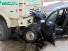 На трассе Набережные Челны - Агрыз водитель 'Лады' залетел под 'КАМАЗ'