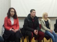 Спайс решили победить с помощью спектаклей