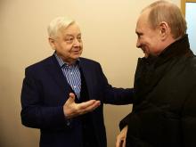 Владимир Путин не против мата в книгах