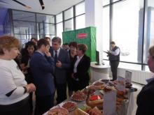 Захотят ли челнинцы видеть под своими окнами новый магазин 'Челны-мясо'? 