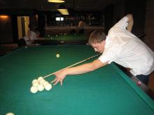 В первом городском турнире по бильярду победил челнинец Дмитрий Рогожников