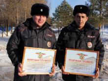 Отважных полицейских Набережных Челнов наградили грамотами