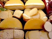 На рынке в Набережных Челнах изъят запрещенный сыр