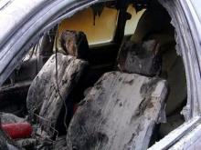 В Набережных Челнах в огне пострадали два отечественных автомобиля