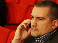 Глава республики Крым Сергей Аксенов сокращает себе зарплату на 50%