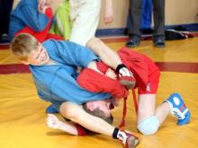 Челнинские самбисты взяли 5 медалей на первенстве Татарстана по самбо