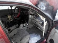 В Набережных Челнах полностью сгорел автомобиль «Ока»