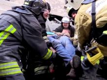 29 спасателей вернулись из Казани в Набережные Челны