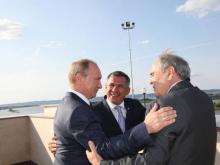 Владимир Путин назначил Рустама Минниханова и.о. руководителя Татарстана до сентября 2015 года