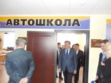 В Набережных Челнах за парты сажают водителей автобусов, трамваев строителей и специалистов ЖКХ