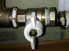 Диверсия: В Набережных Челнах из-за действий неизвестного произошла утечка газа в жилом доме