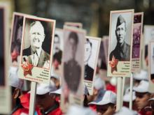 9 мая в праздничных парадах планируют участие женщин-военнослужащих и 'бессмертного полка'