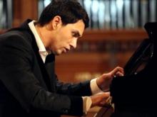 Челнинцы проводили пианиста Эдуарда Кунца криками 'Браво!'