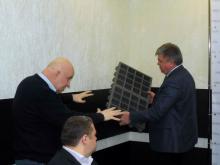 Новые дорожки пока испытывают в одном парке Набережных Челнов