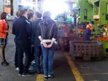 Школьников в Набережных Челнах обязательно нужно водить на 'КАМАЗ'