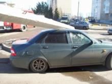 Внедорожник протаранил столб в Набережных Челнах