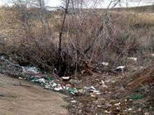 Набережная реки Челнинка в поселке ЗЯБ пока непригодна для прогулок с детьми