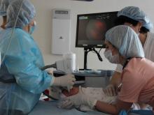 В Набережных Челнах прооперировали глаза трех новорожденных