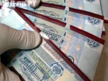 Гости из Дагестана умудрились достать свои купюры из терминалов оплаты