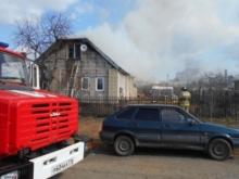 В Набережных Челнах сгорел частный коттедж