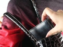 На остановках в Набережных Челнах орудуют карманники