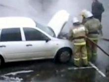 В Набережных Челнах на первой автодороге задымил автомобиль «Лада Калина»