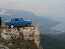 Едешь в Крым? Машину оставь на перехватывающей парковке у паромной переправы