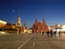 Коммунисты хотят запретить танцы, песни и веселье на Красной площади в Москве