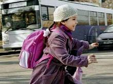 Прокуратура обязывает исполком обеспечить безопасность детей из школы №9