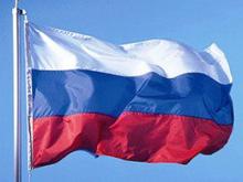 Перед зданием «Акибанка» неправильно развесили флаги