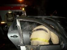 В Набережных Челнах ночью подожгли автомобиль