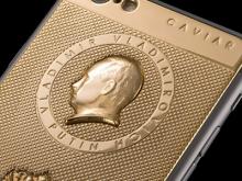 Ювелиры сняли с производства смартфон с изображением Владимира Путина