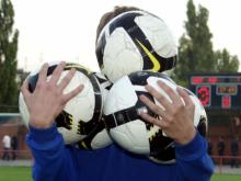 В футбольном клубе 'КАМАЗ' на просмотре несколько новичков