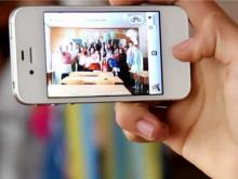 Выпускники-медалисты в Набережных Челнах получают от Наиля Магдеева айфоны