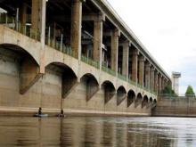 Из Камы в районе плотины извлекли тело обнаженного мужчины