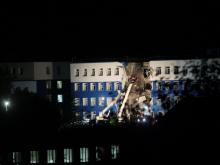 13 десантников погибли под обвалившейся казармой