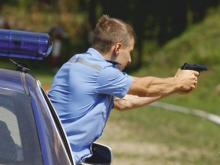 Когда полицейские стреляют по людям