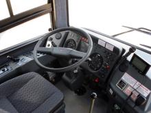 Большие автобусы оснащают навигаторами, терминалами оплаты и электронными табло