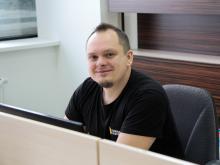 «Шпионский скандал» с симкоматами